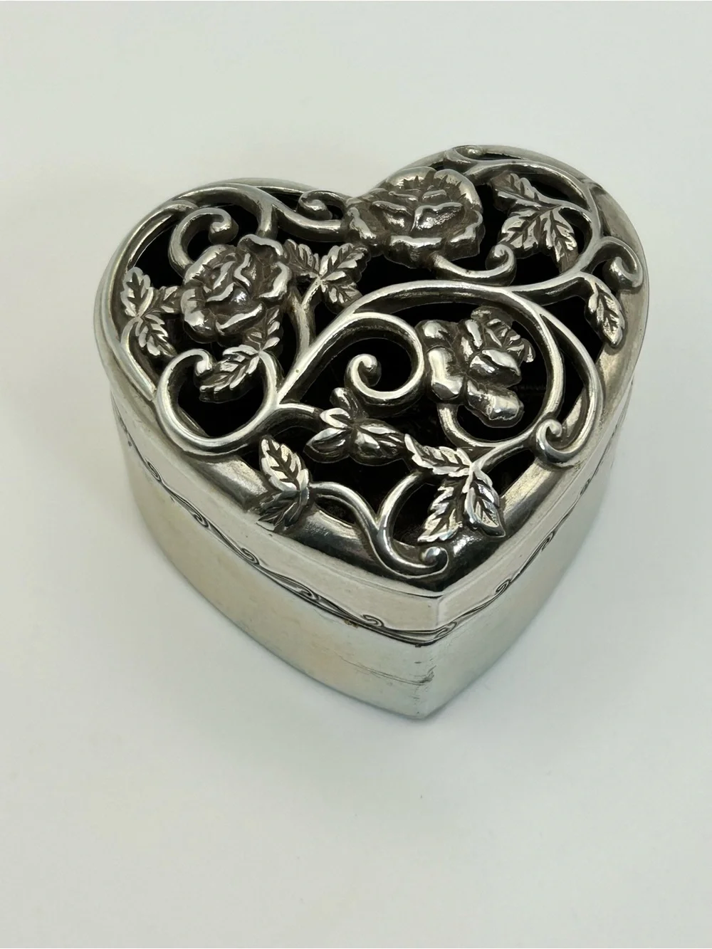 Brighton Collectibles Floral Heart Trinket Dish About 2